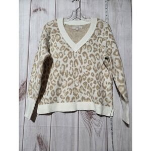 LOFT Sweater Womens XS Beige Tan Ivory Leopard Print V-Neck‎ Pullover Soft Knit